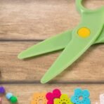 Child-Safe Plastic Safety Scissors for Toddlers & Preschoolers ? Kids Crafting - Image 2